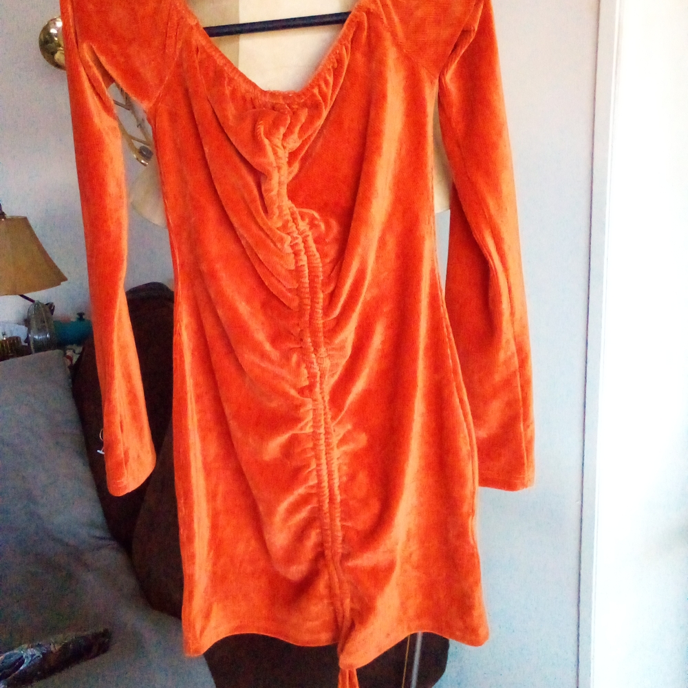 Orange Bodycon Mini Dress with Scoop Neck and Long Sleeves